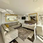 Appartamento Shkreli Private Entrance Duplex Apartment , Partial Sea View, 3 Min From The Beach *