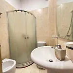 Shkreli Private Entrance Duplex Apartment , Partial Sea View, 3 Min From The Beach Appartamento Sarandë