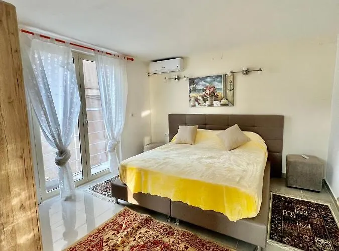 Apartamento Shkreli *