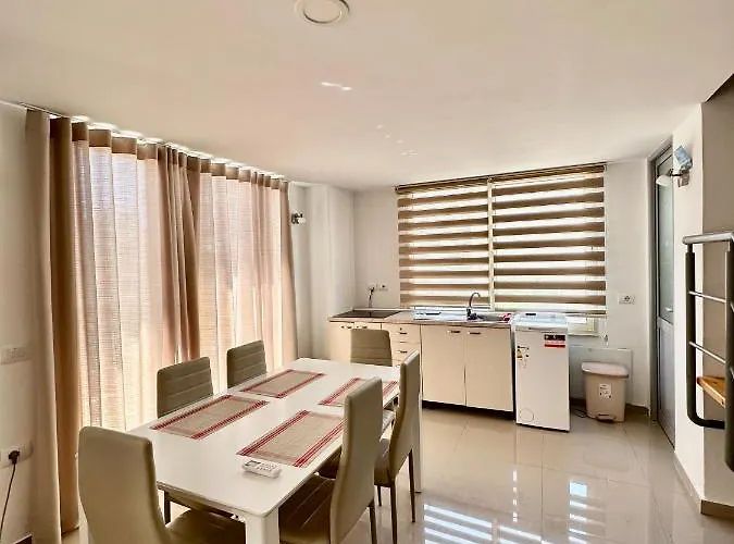 Shkreli Apartament *